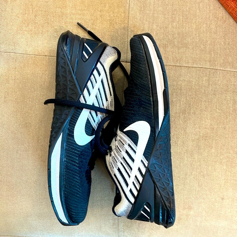 USED Nike Woman’s size 7.5 Metcons